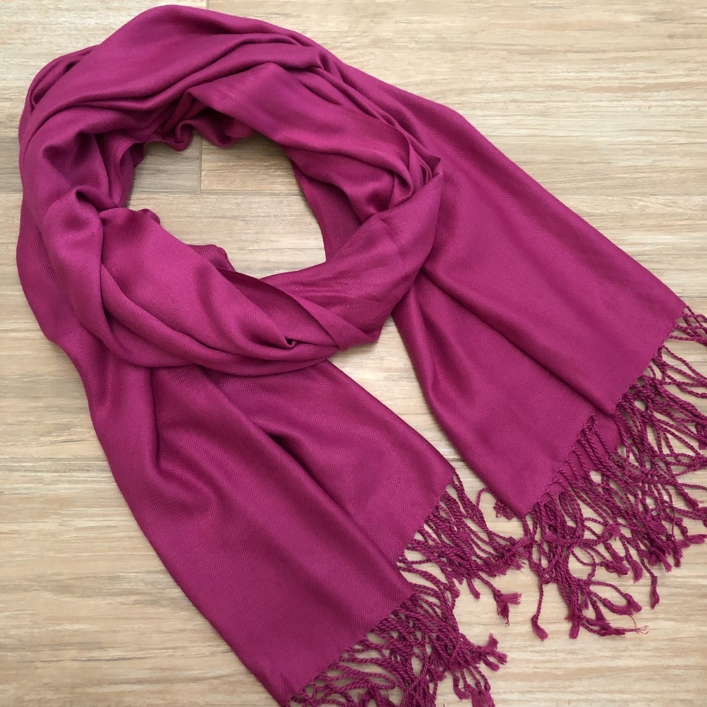 Collection18 Scarf